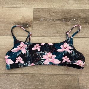 Spiritual Gangster top